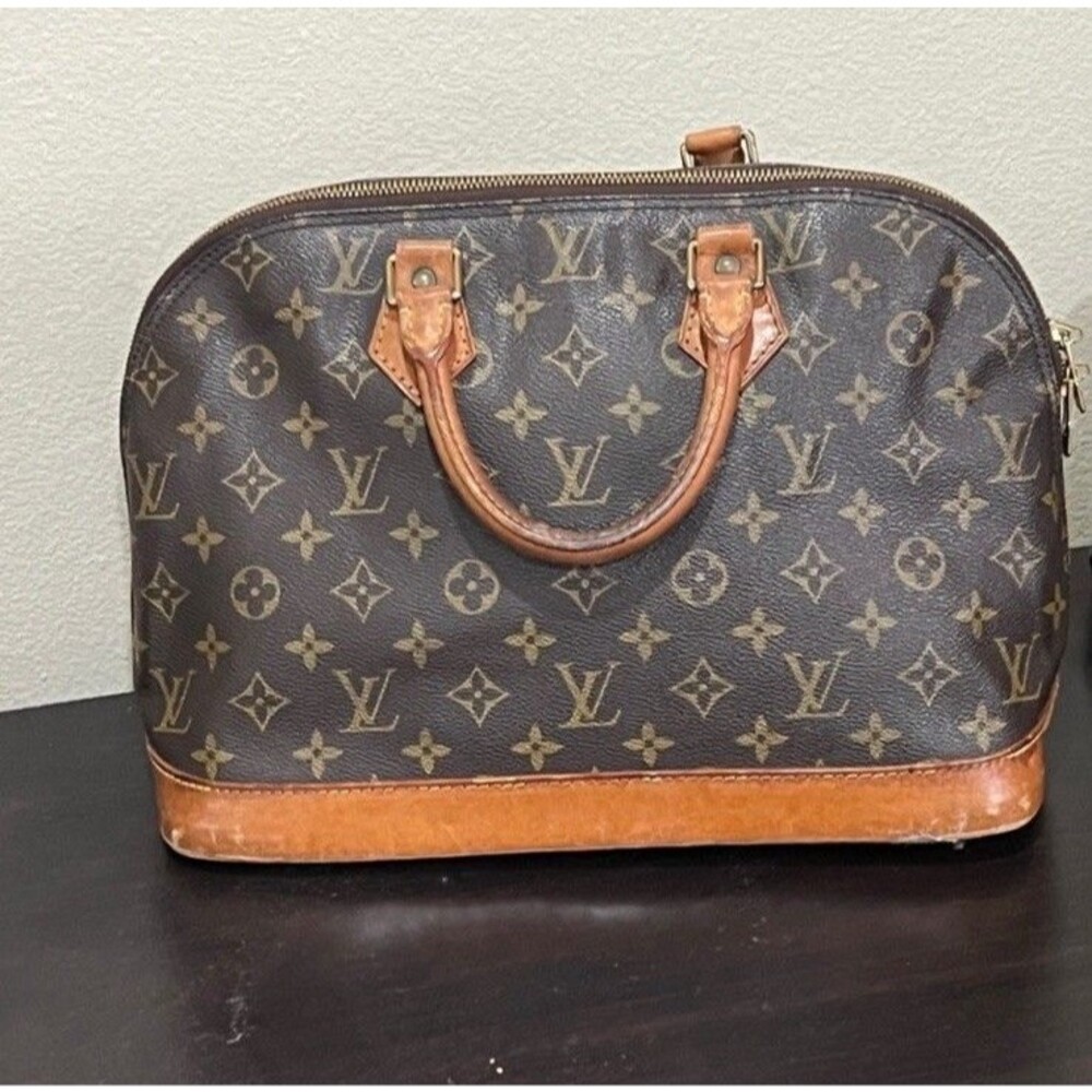 Louis Vuitton Alma Shoulder Bag PM Brown Coated Canvas/Leather Monogram